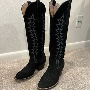 CITY Boots - TALL Black Suede Cowboy Boots 6B